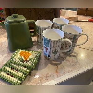 Starbucks Collectable Green Ceramic Teapot and English Mugs Set w free coasters